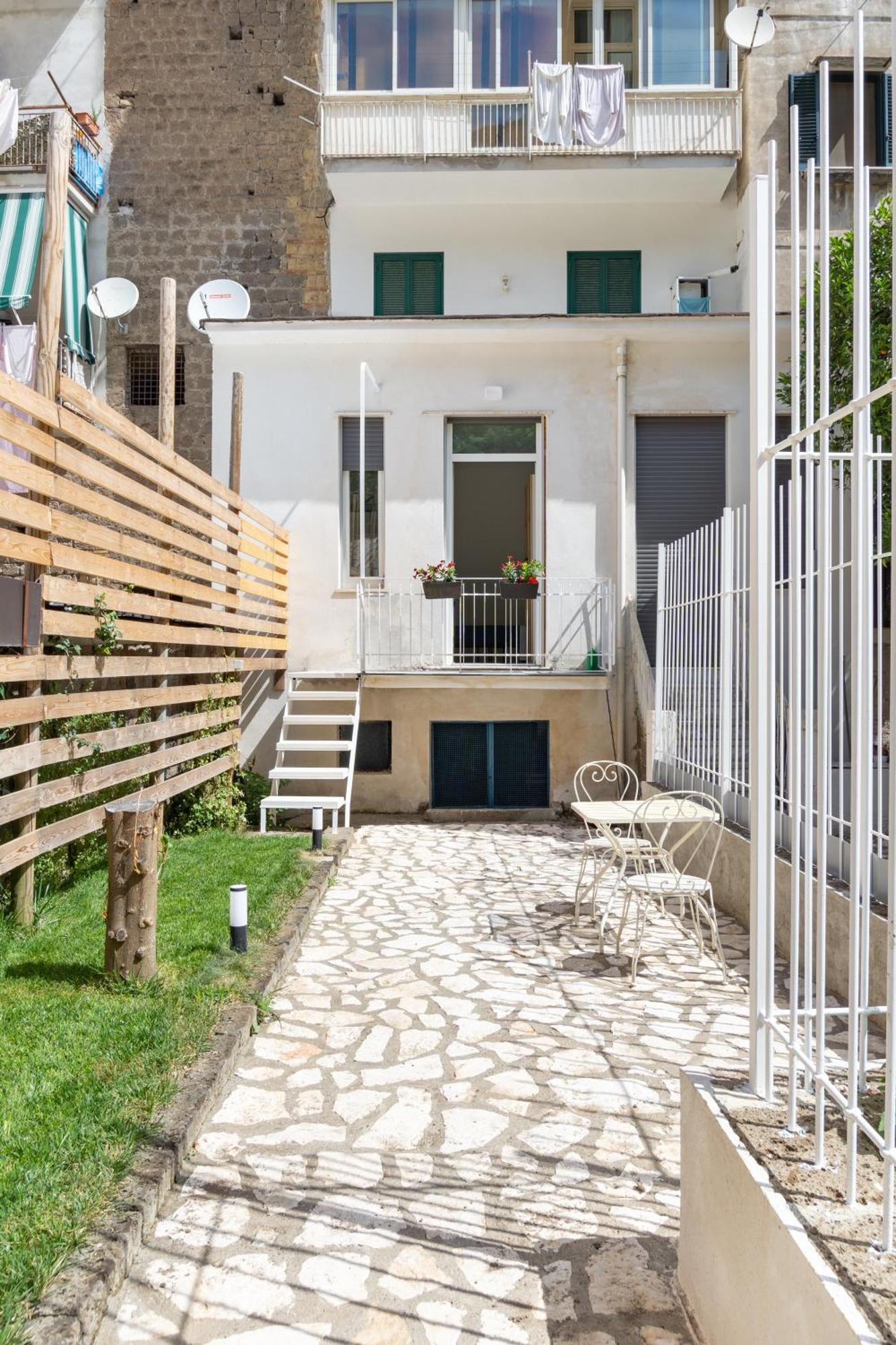 Ammos Suite Sorrento Coast Castellammare di Stabia Bagian luar foto